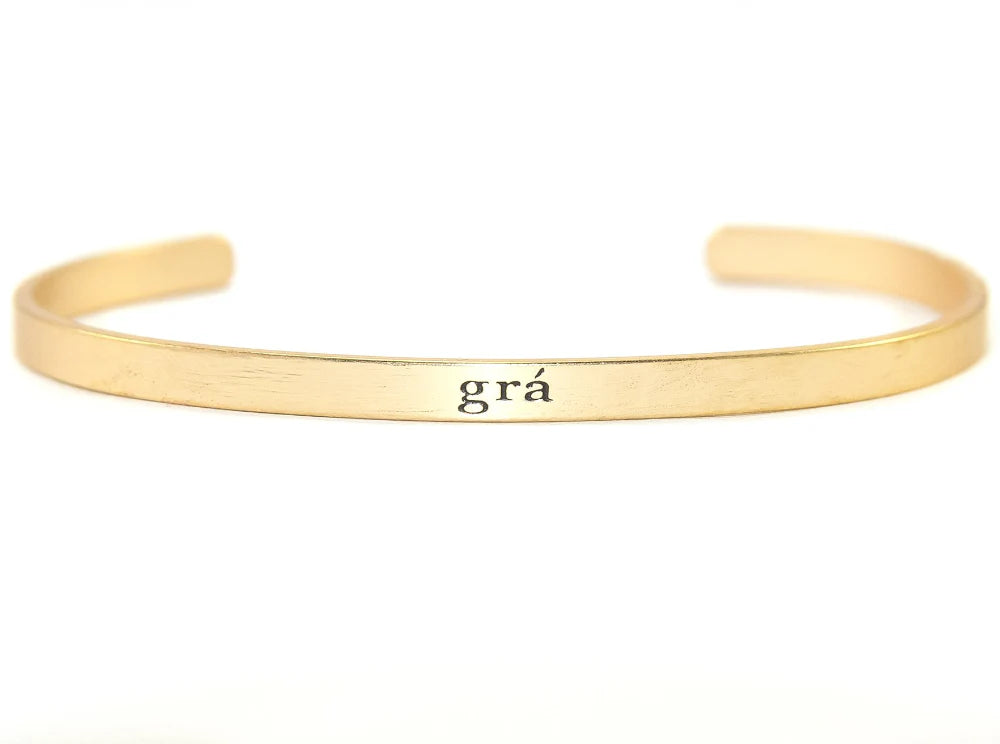 Irish Word Bracelet - grá (Love) - 2 Colors Available